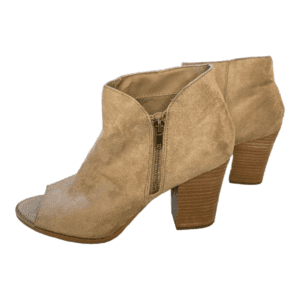 Carlos by Carlos Santa Ankle Boot (Size 11)