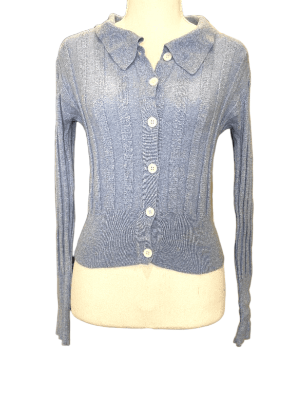 Cider Solid Button Up Sweater (Size XL)